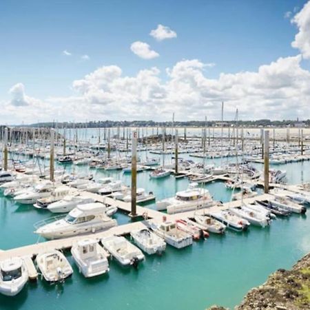 50M De La Plage: Studio Au Coeur Du Centre ! Lejlighed Saint-Cast-le-Guildo Eksteriør billede