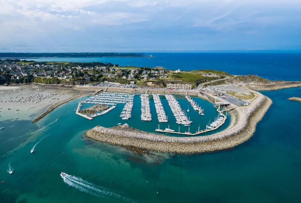 50M De La Plage: Studio Au Coeur Du Centre ! Lejlighed Saint-Cast-le-Guildo Eksteriør billede